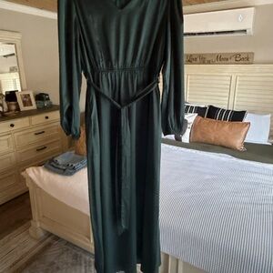 Chic Long Sleeve Green Dress